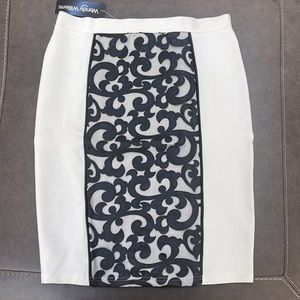NWT Wendy Williams white & black pencil skirt